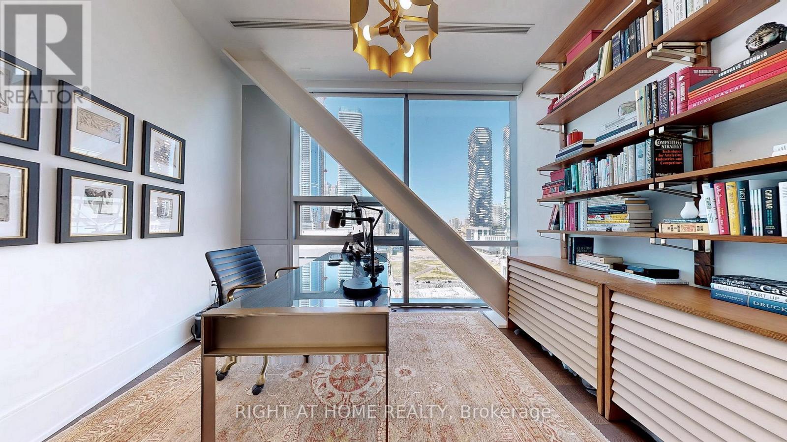 1304 - 29 Queens Quay E, Toronto, Ontario  M5E 0A4 - Photo 31 - C12569896