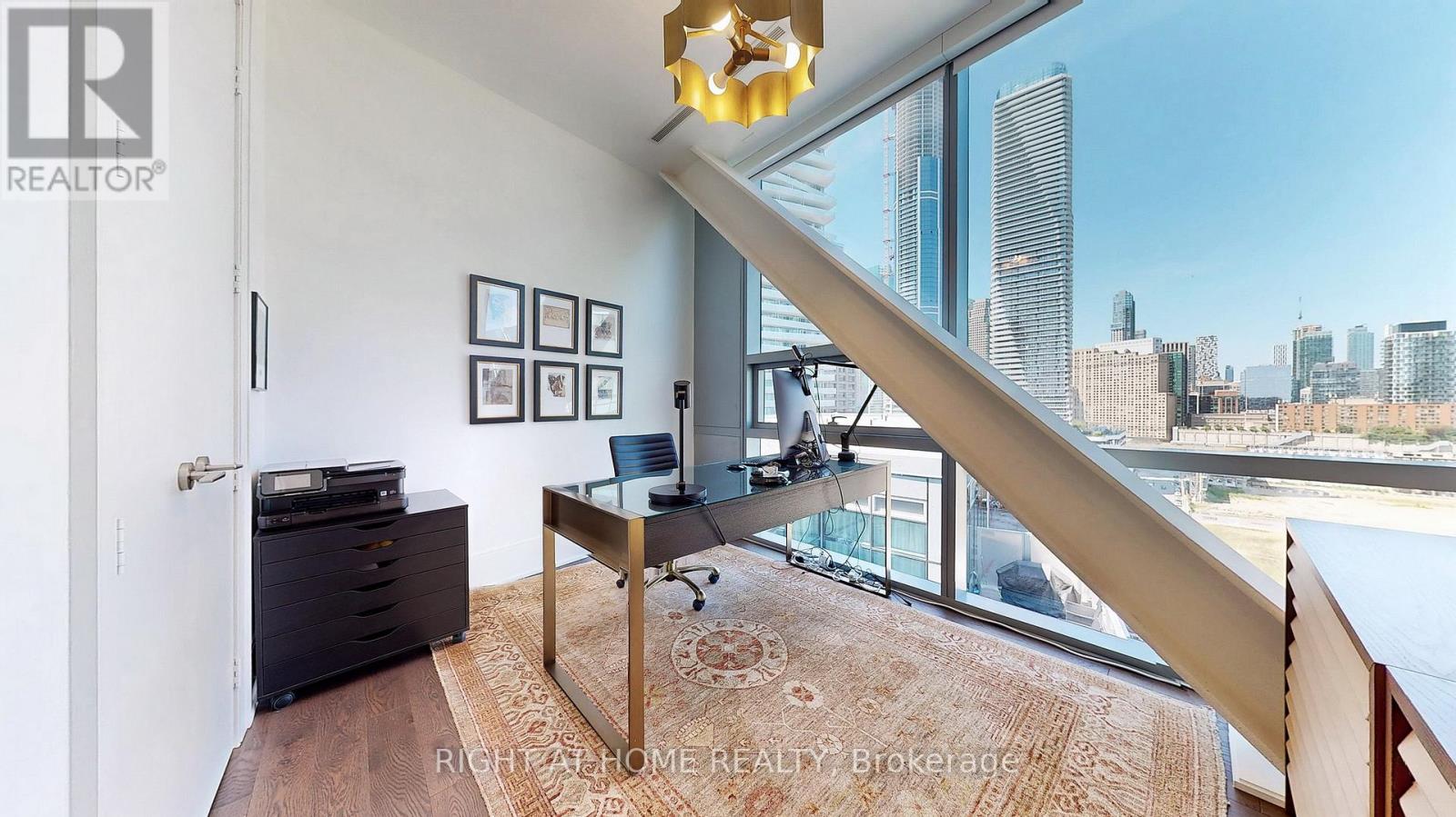 1304 - 29 Queens Quay E, Toronto, Ontario  M5E 0A4 - Photo 32 - C12569896