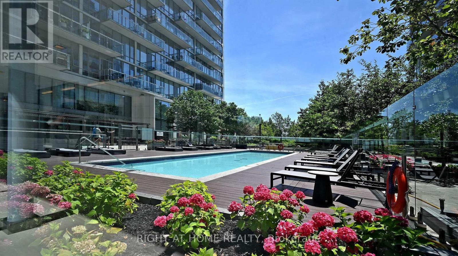 1304 - 29 Queens Quay E, Toronto, Ontario  M5E 0A4 - Photo 47 - C12569896