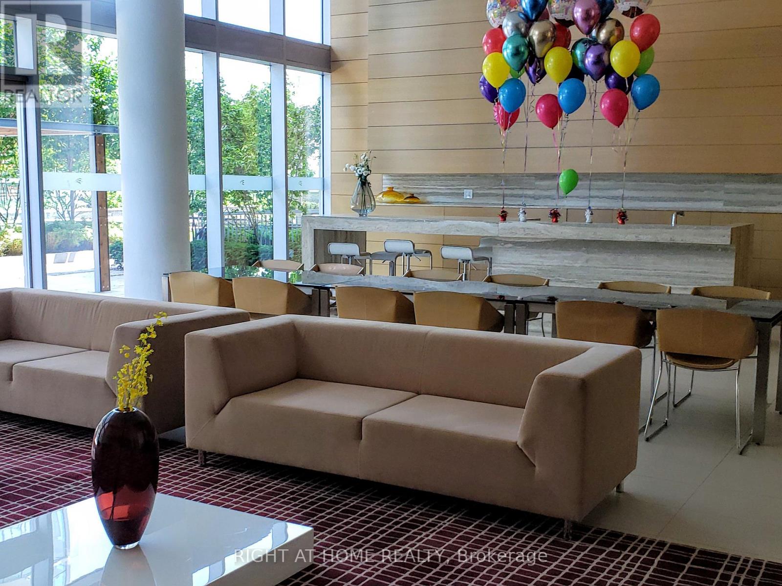 1304 - 29 Queens Quay E, Toronto, Ontario  M5E 0A4 - Photo 49 - C12569896