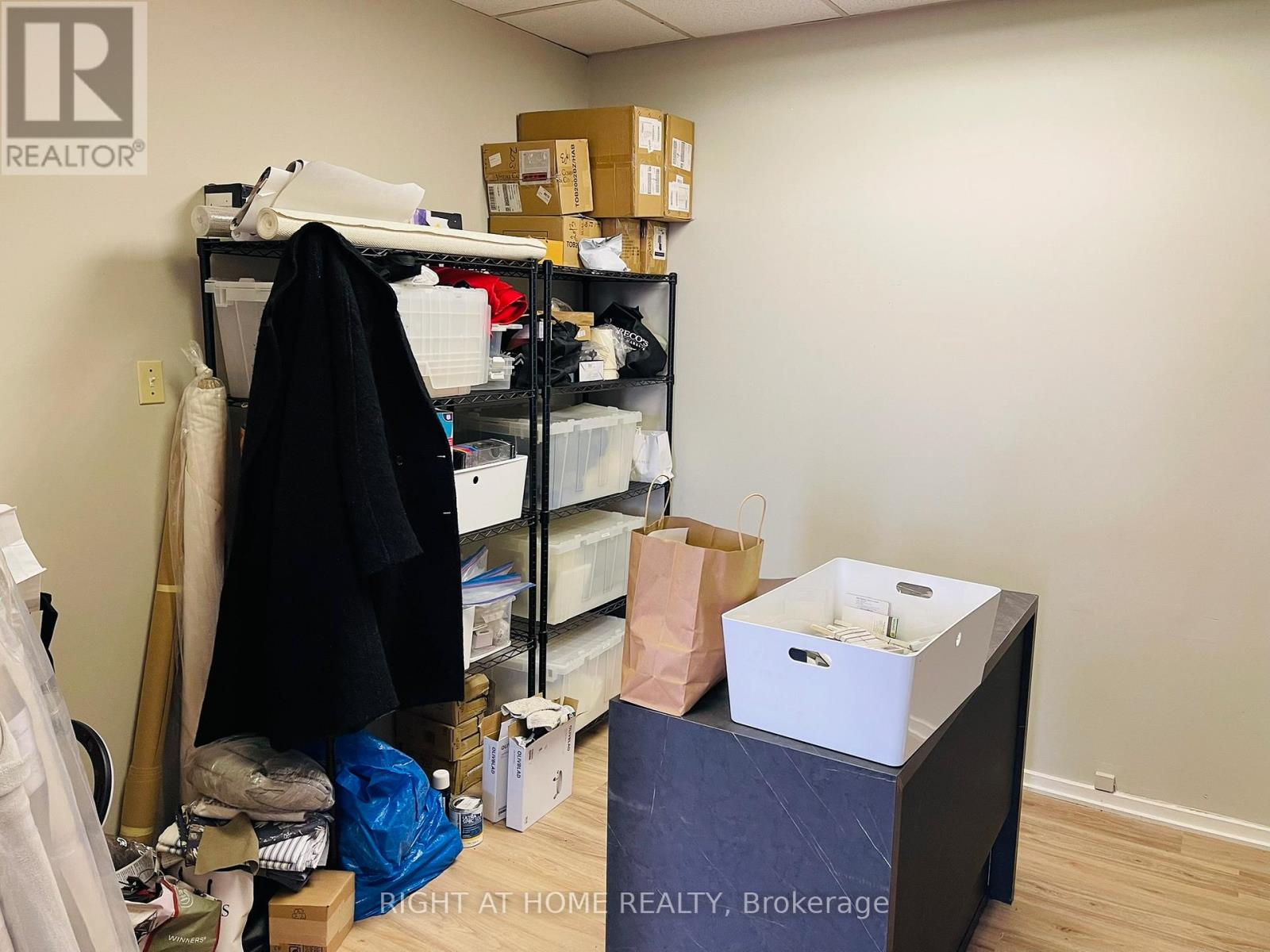 Unit #26 - 26-30 Six Point Road, Toronto, Ontario  M8Z 2W9 - Photo 11 - W12354922