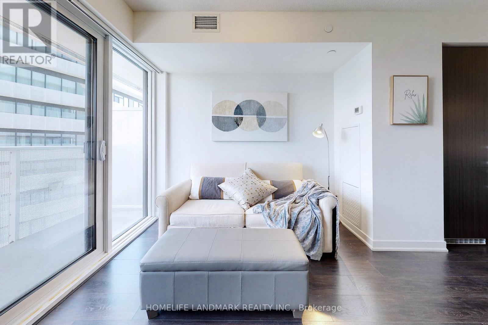 4705 - 100 Harbour Street, Toronto, Ontario  M5J 2T5 - Photo 6 - C12569898