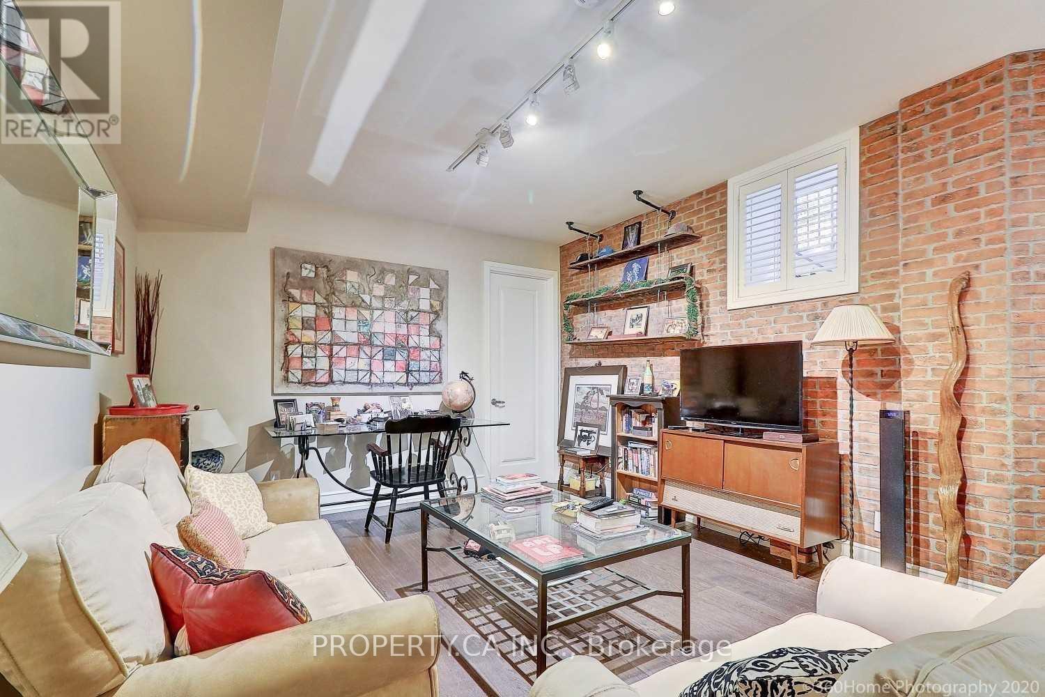 01 - 28 Madison Avenue, Toronto, Ontario M5R 2S1 - Photo 11 - C12569900