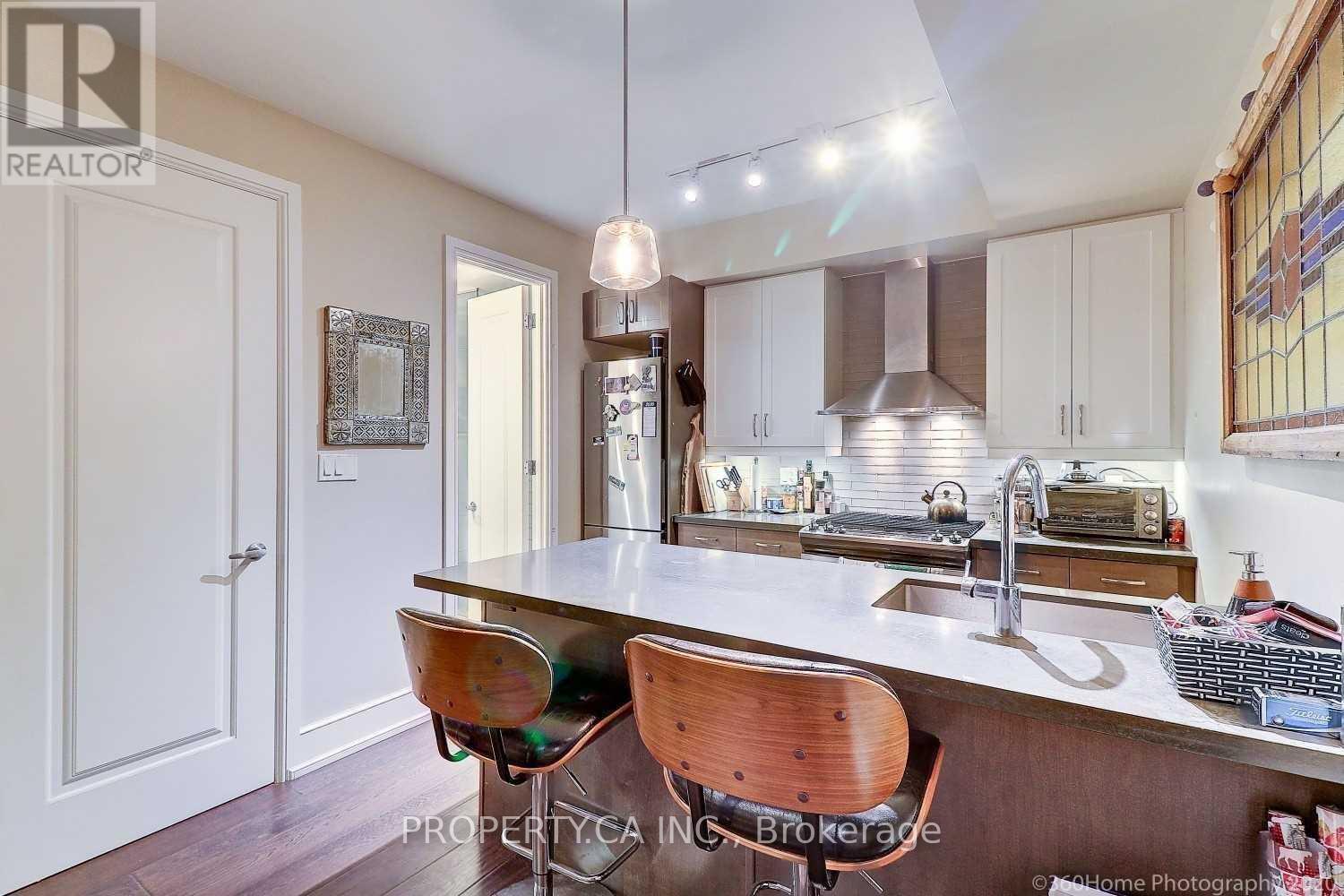 01 - 28 Madison Avenue, Toronto, Ontario M5R 2S1 - Photo 6 - C12569900