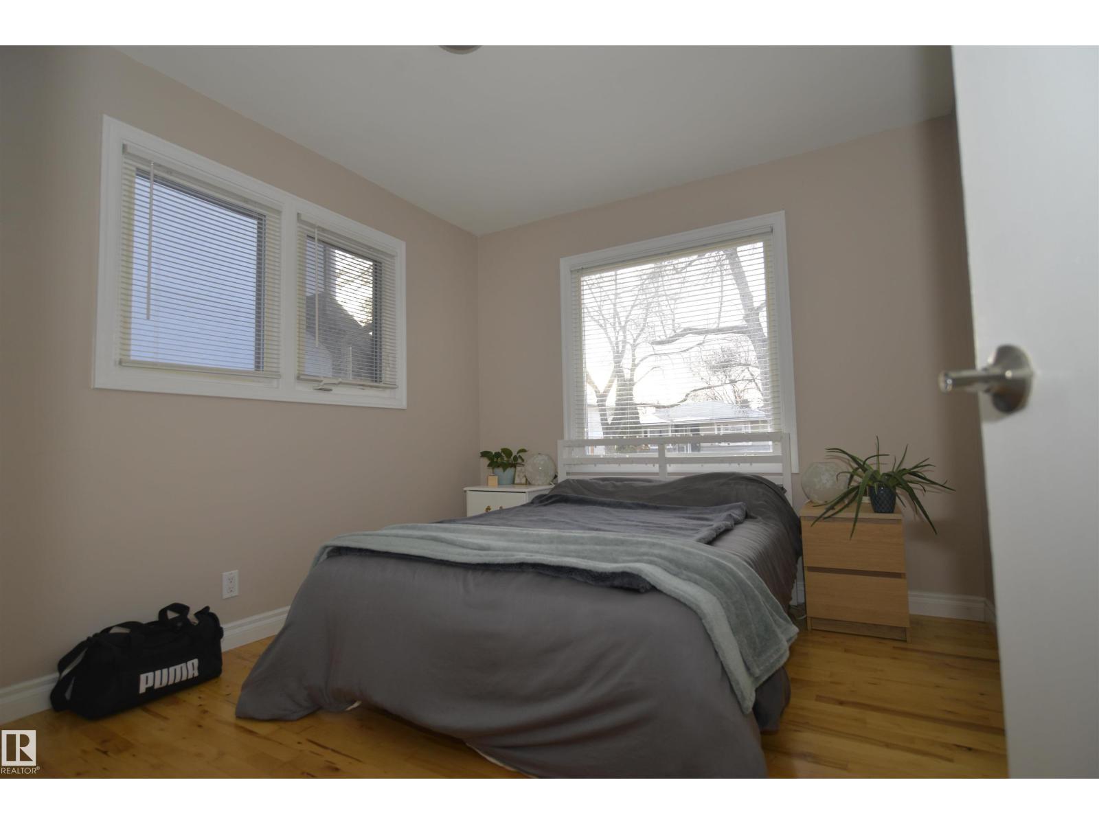 9239 92 St Nw, Edmonton, Alberta  T6C 3R4 - Photo 17 - E4466236