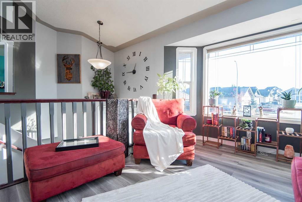 22 Woodbine Avenue, Blackfalds, Alberta  T4M 0K5 - Photo 4 - A2265599