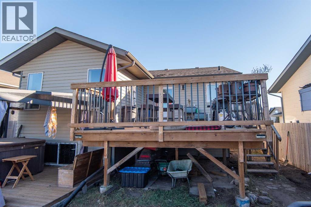 22 Woodbine Avenue, Blackfalds, Alberta  T4M 0K5 - Photo 47 - A2265599