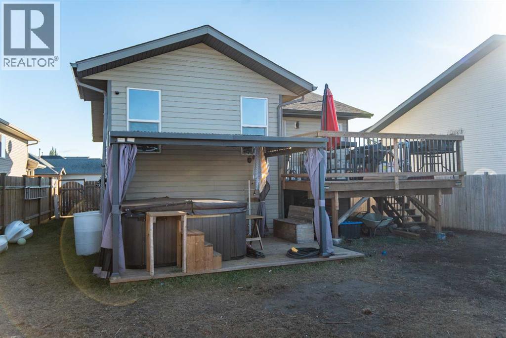 22 Woodbine Avenue, Blackfalds, Alberta  T4M 0K5 - Photo 42 - A2265599