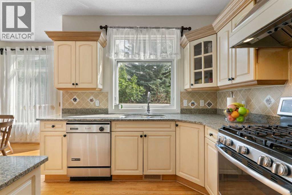 105 Hamptons Square Nw, Calgary, Alberta  T3A 5C3 - Photo 16 - A2247757