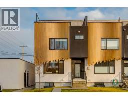 5016 17 Street SW Altadore