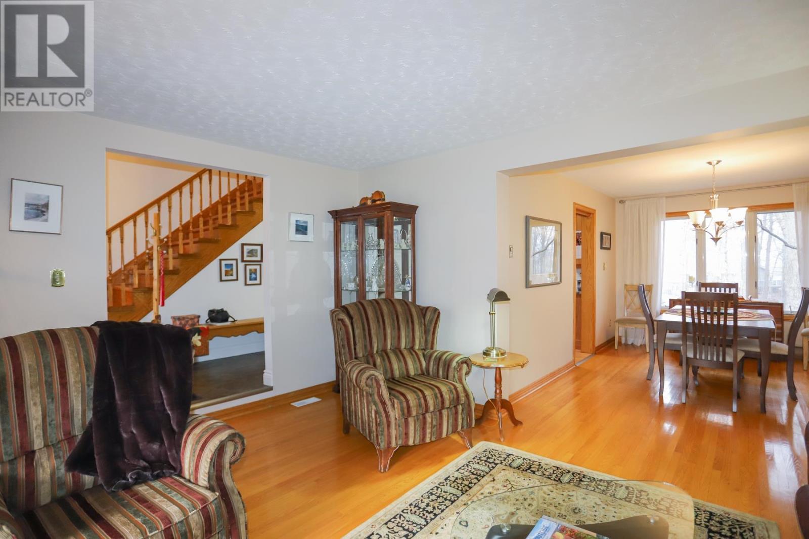 1406 Littleton St, Richards Landing, Ontario  P0R 1J0 - Photo 19 - SM253304
