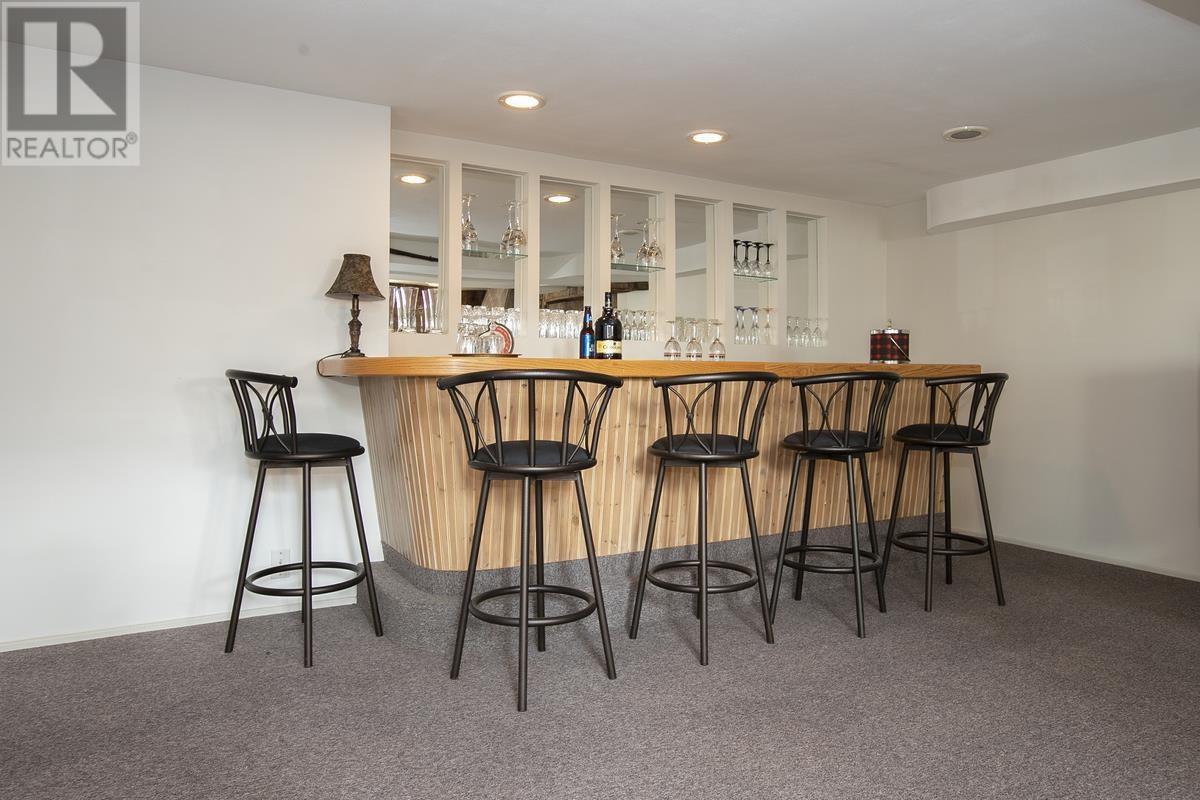 1377 Queen St, Sault Ste. Marie, Ontario  P6A 2G1 - Photo 44 - SM253322