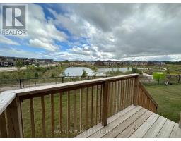 UPPER - 3 BEE CRESCENT, Brantford, Ontario