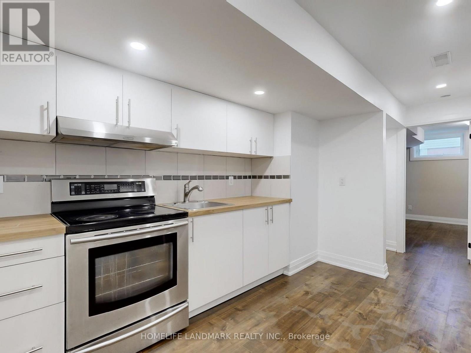 Unit 2 - 1661 Mount Albert Road, East Gwillimbury, Ontario  L0G 1V0 - Photo 5 - N12569912