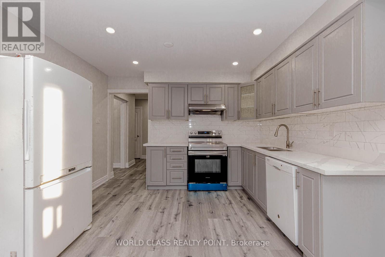 76 Moffatt Avenue, Brampton, Ontario  L6Y 2P3 - Photo 13 - W12569920