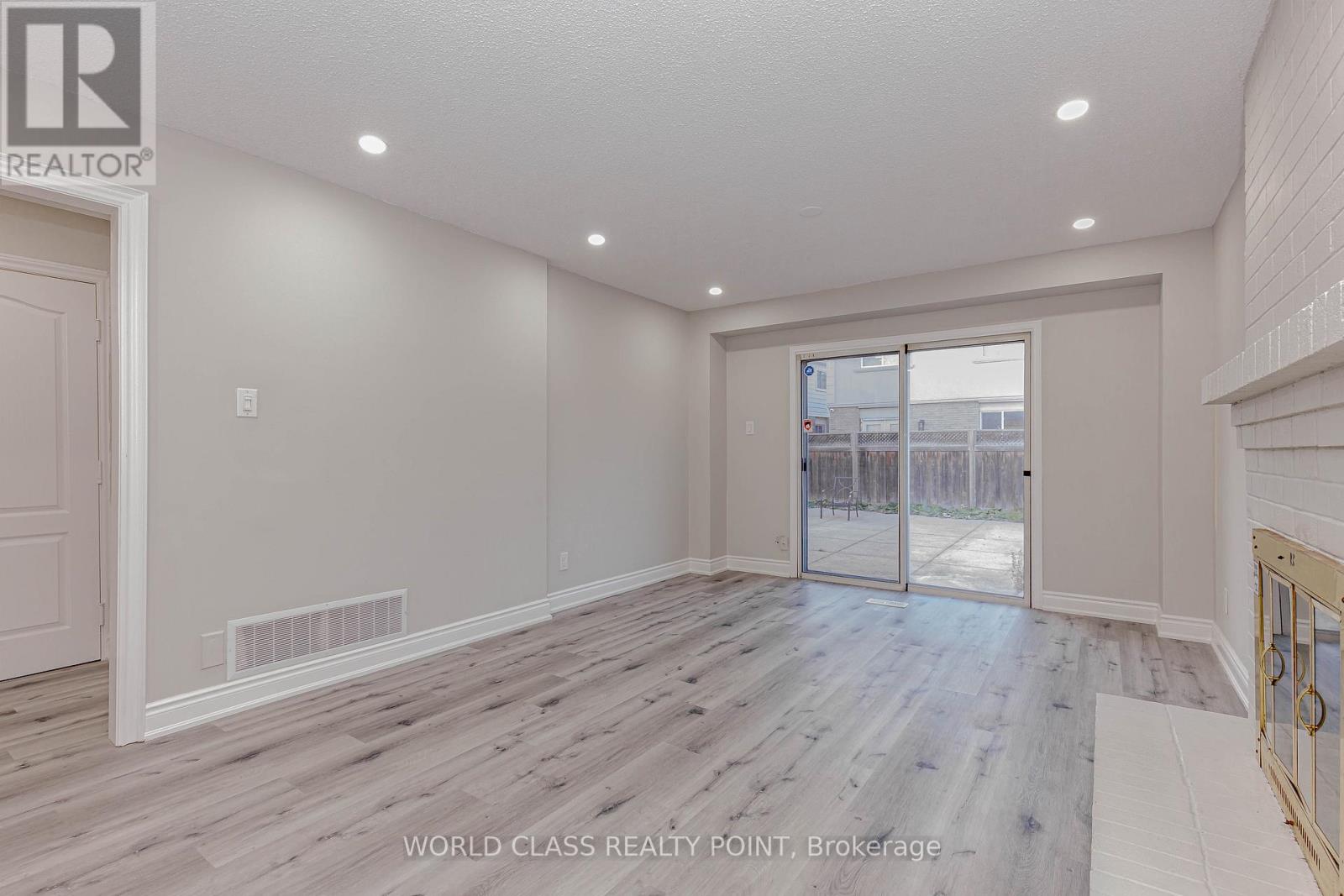 76 Moffatt Avenue, Brampton, Ontario  L6Y 2P3 - Photo 16 - W12569920