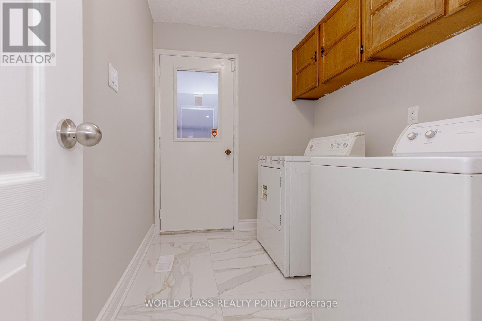 76 Moffatt Avenue, Brampton, Ontario  L6Y 2P3 - Photo 18 - W12569920