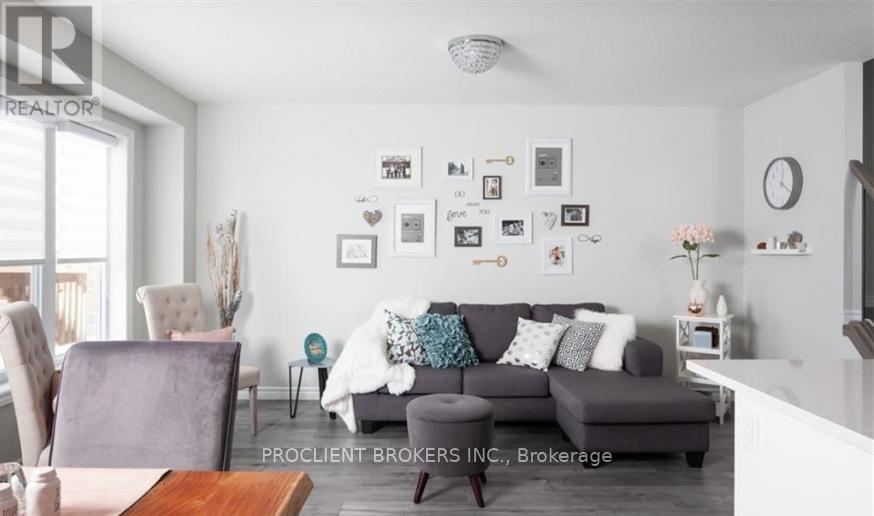 82 - 3400 Castle Rock Place, London South, Ontario  N6L 0E4 - Photo 9 - X12569918