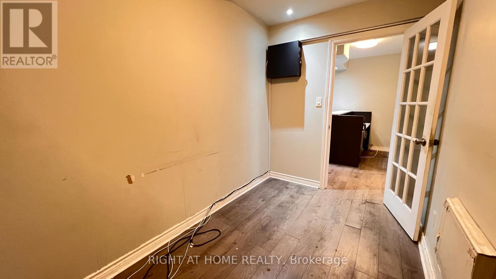 2nd B - 6024 Yonge Street, Toronto, Ontario  M2M 3W5 - Photo 15 - C12448247