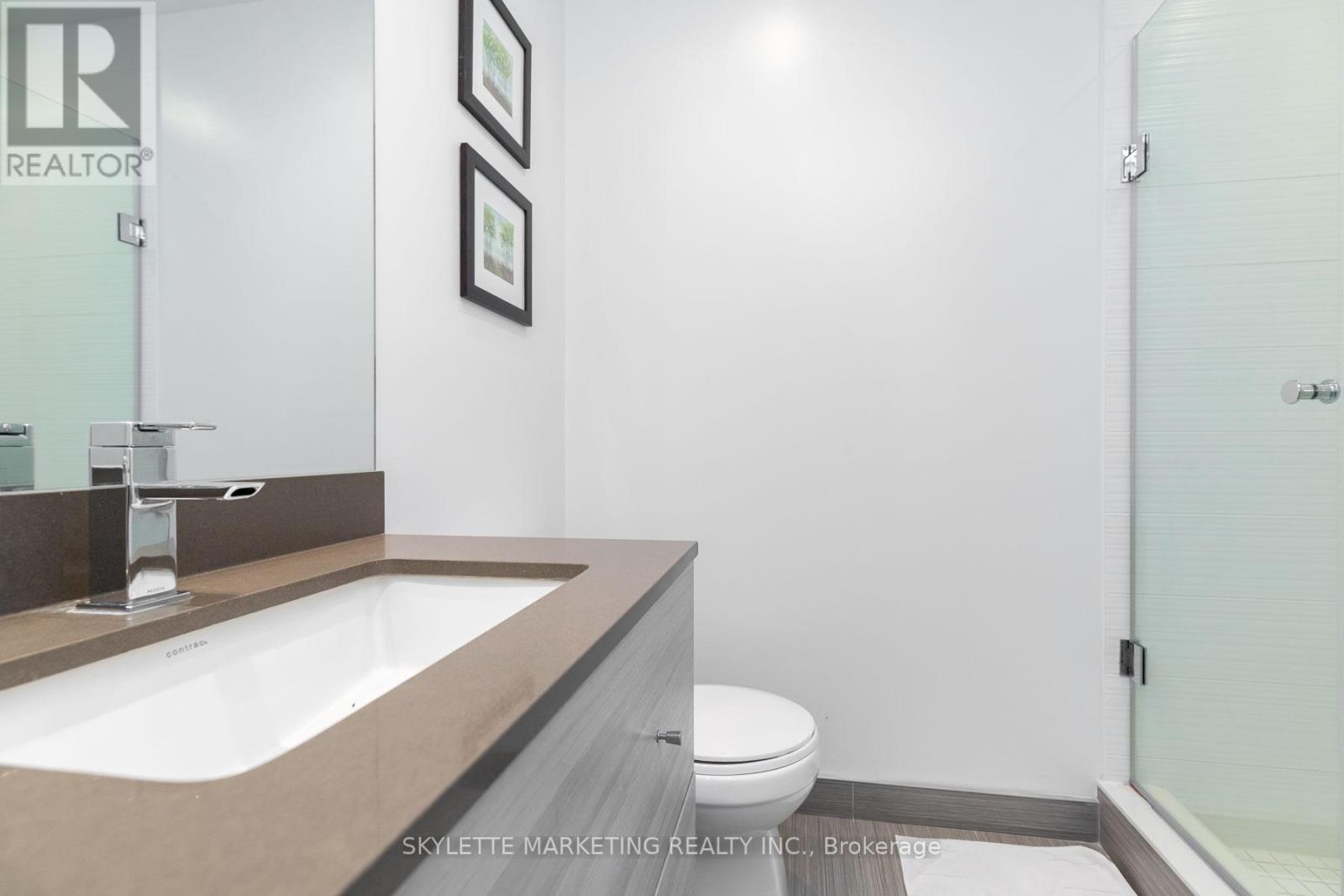 1822 - 525 Adelaide Street W, Toronto, Ontario  M5V 0N7 - Photo 11 - C12569938