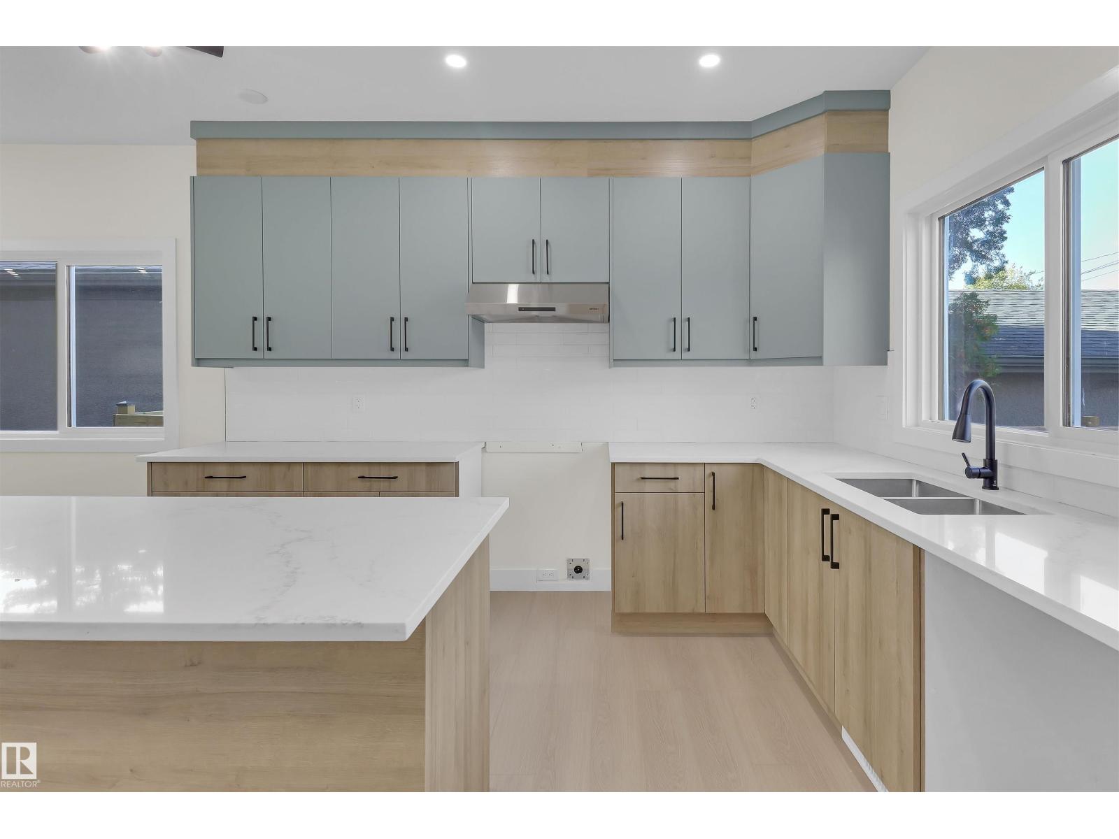 7938 91 Av Nw, Edmonton, Alberta  T6C 1R1 - Photo 6 - E4461955