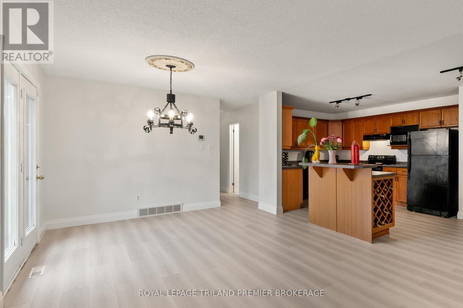 408 Brookhaven Place, London East, Ontario  N5Y 5N5 - Photo 11 - X12569960