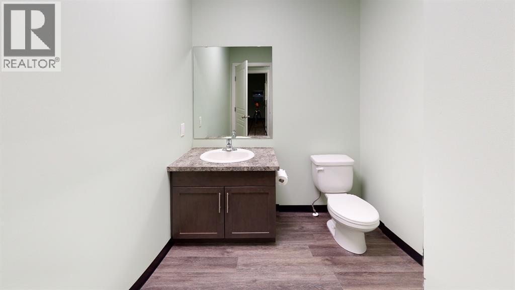 105, 251 Spruce Street, Rural Red Deer County, Alberta  T4E 1B4 - Photo 20 - A2265646