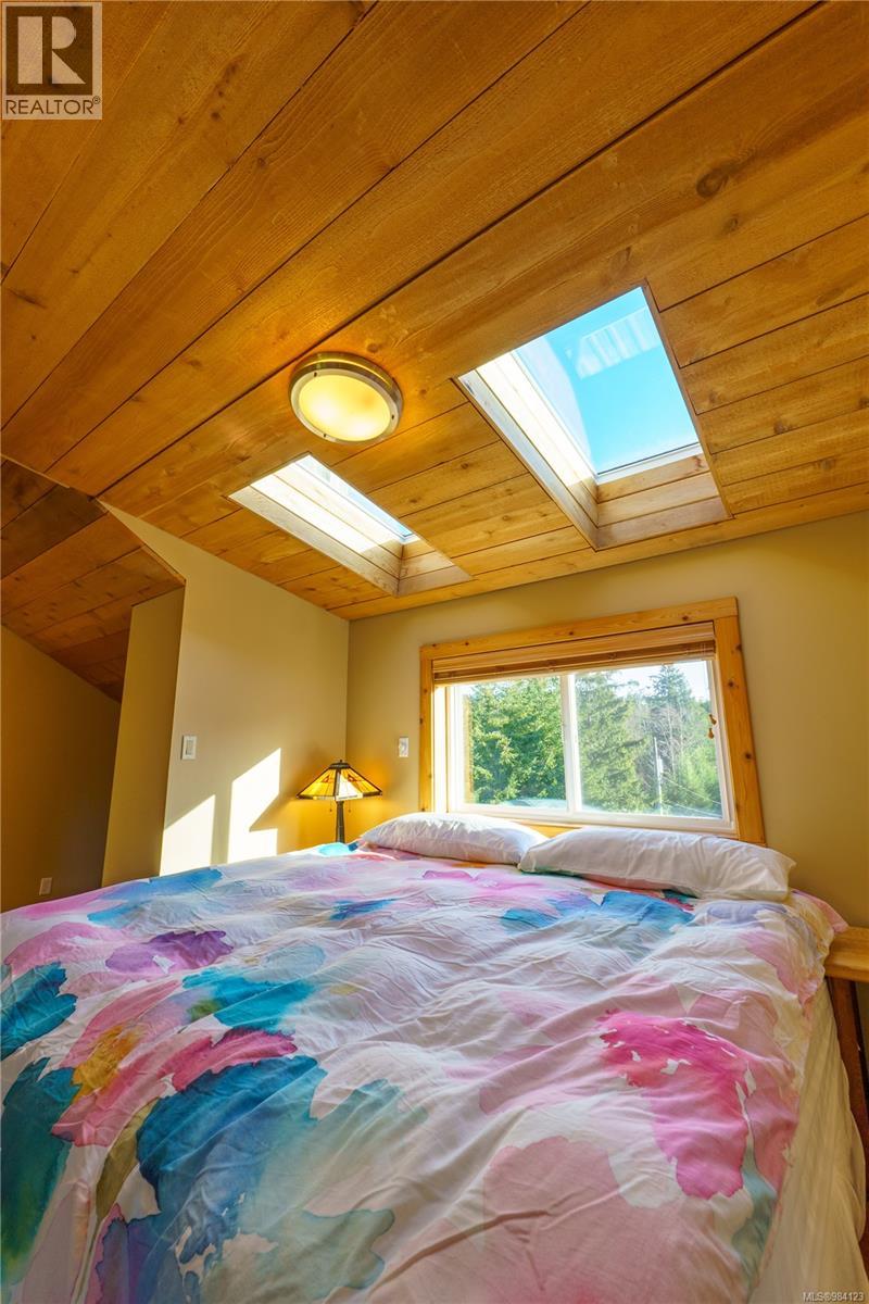 316 Leighton Way, Tofino, British Columbia  V0R 2Z0 - Photo 27 - 984123