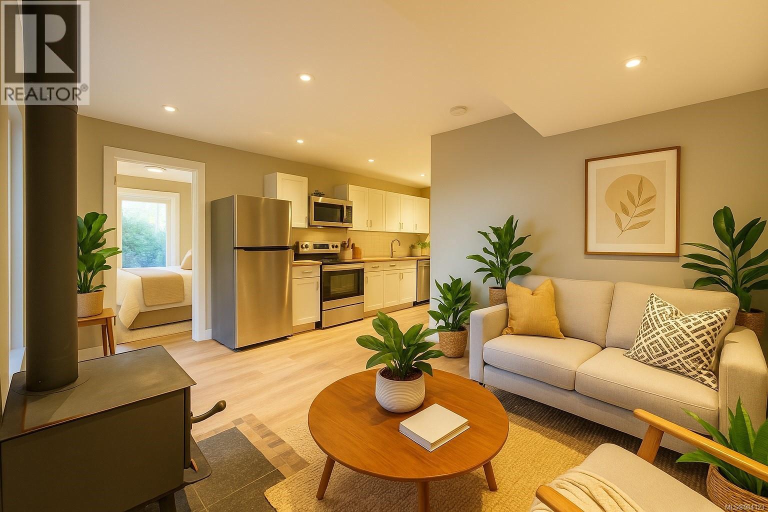 316 Leighton Way, Tofino, British Columbia  V0R 2Z0 - Photo 49 - 984123