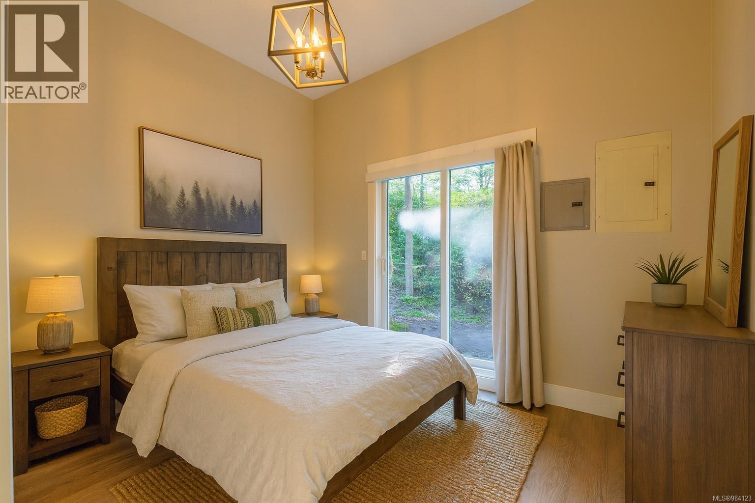 316 Leighton Way, Tofino, British Columbia  V0R 2Z0 - Photo 55 - 984123