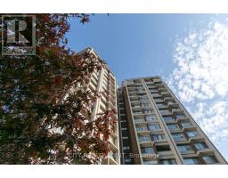 303 - 9 DEER PARK CRESCENT, Toronto, Ontario