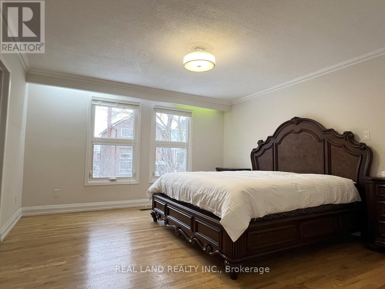 Upper - 260 Fisherville Road, Toronto, Ontario  M2R 3C5 - Photo 17 - C12569956