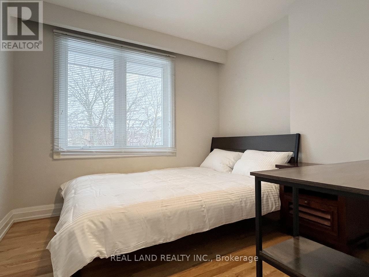 Upper - 260 Fisherville Road, Toronto, Ontario  M2R 3C5 - Photo 22 - C12569956