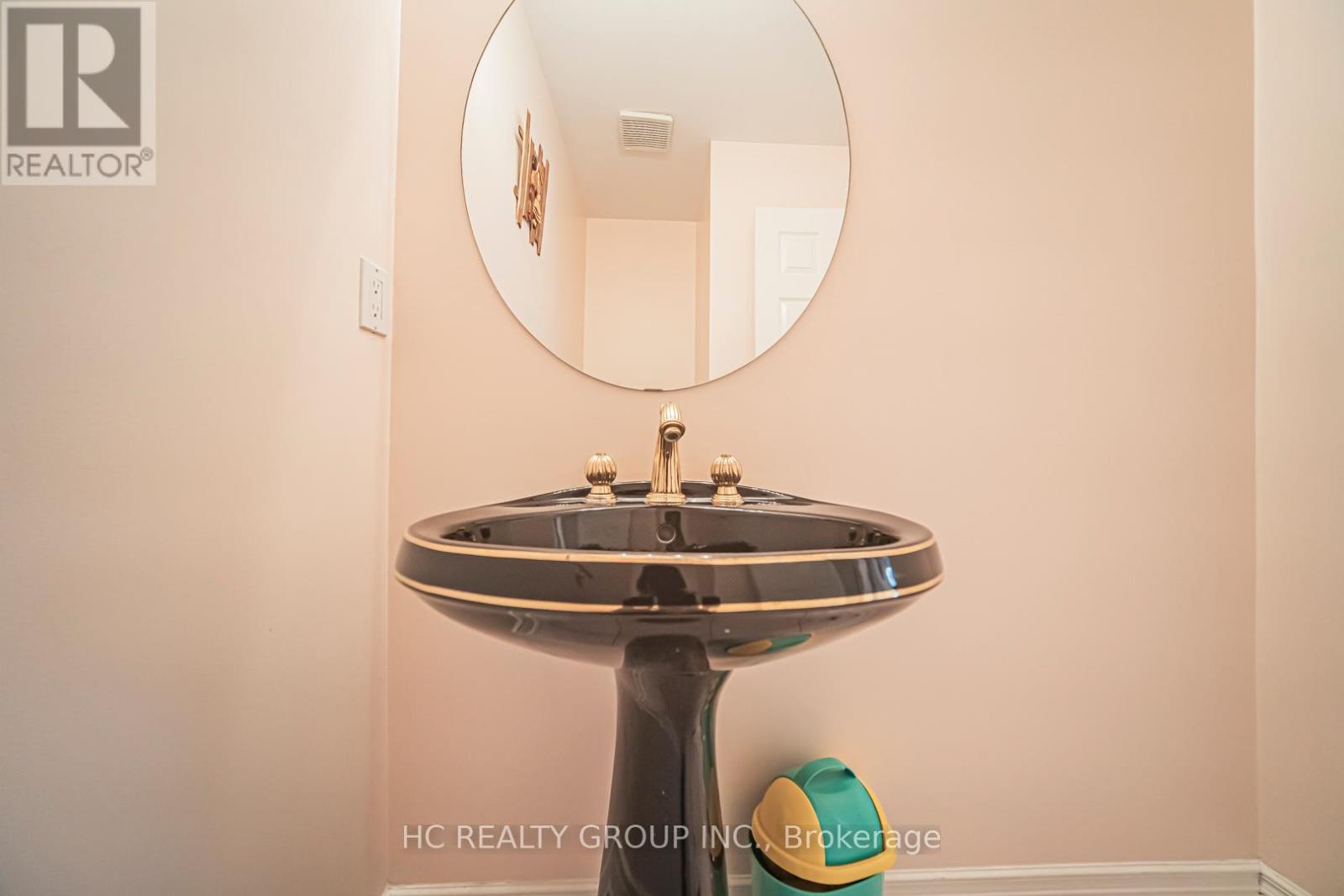 10 Westpoint Court, Richmond Hill, Ontario  L4B 2V6 - Photo 26 - N12569954