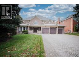 10 Westpoint Court, Richmond Hill (Bayview Hill), Ca