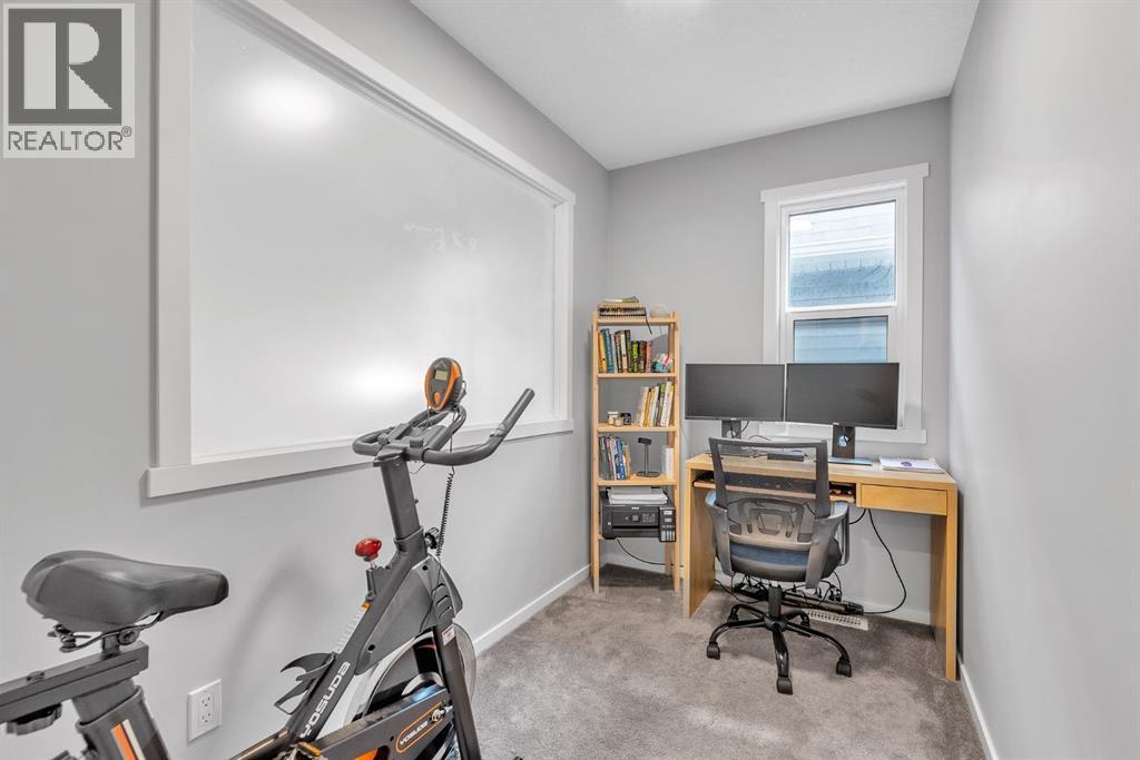 98 Lucas Crescent Nw, Calgary, Alberta  T3P 1M6 - Photo 36 - A2262302