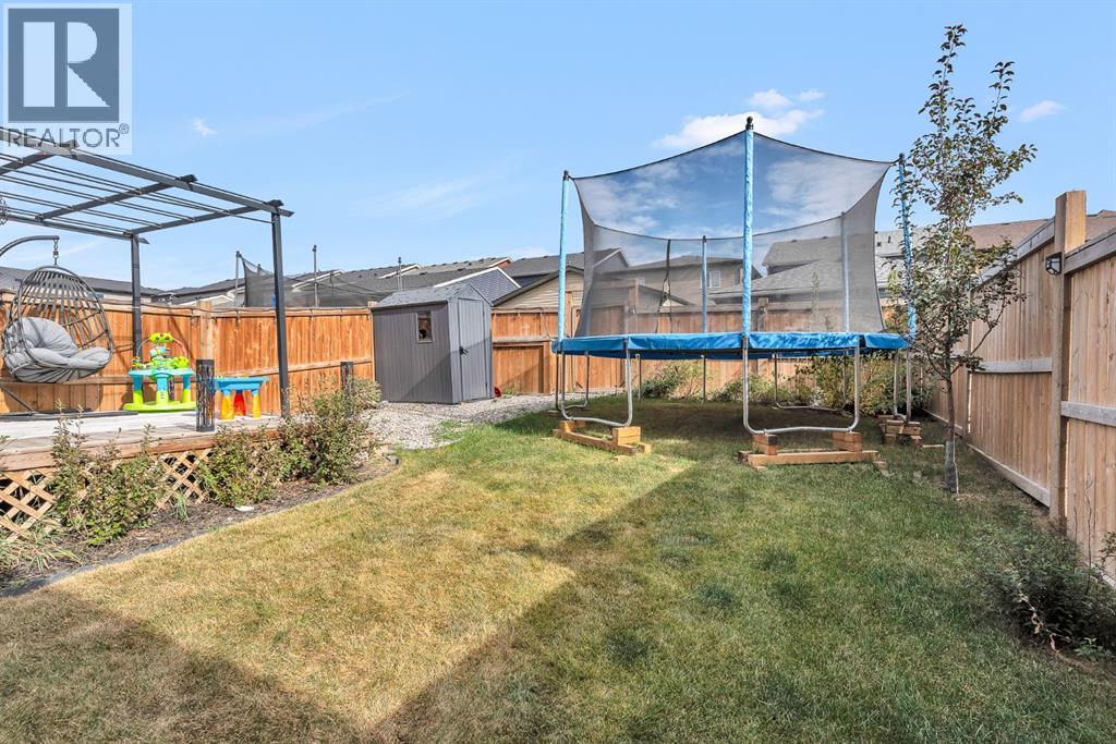 98 Lucas Crescent Nw, Calgary, Alberta  T3P 1M6 - Photo 47 - A2262302