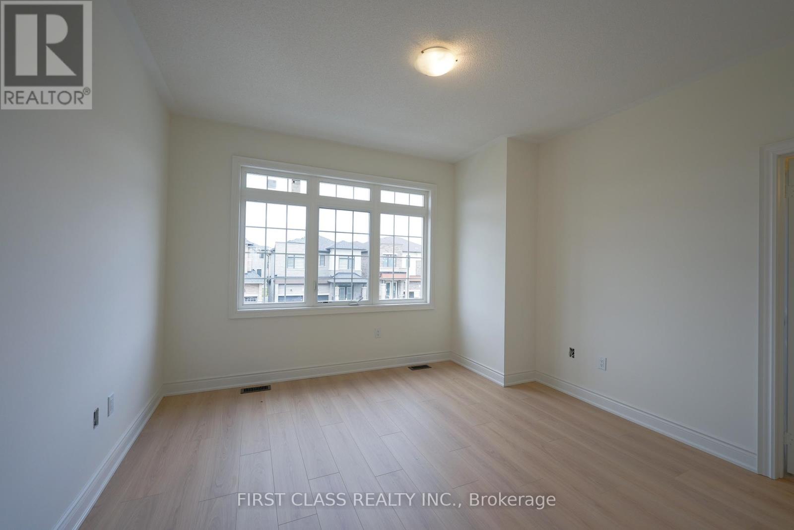 72 Boccella Crescent, Richmond Hill, Ontario  L4B 0H9 - Photo 23 - N12569014