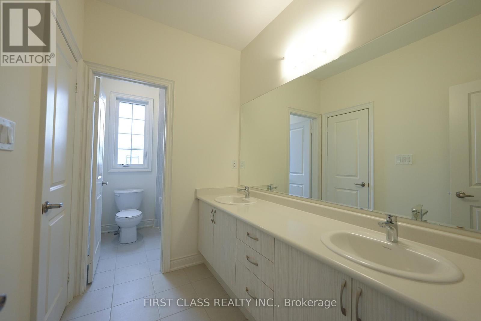 72 Boccella Crescent, Richmond Hill, Ontario  L4B 0H9 - Photo 27 - N12569014