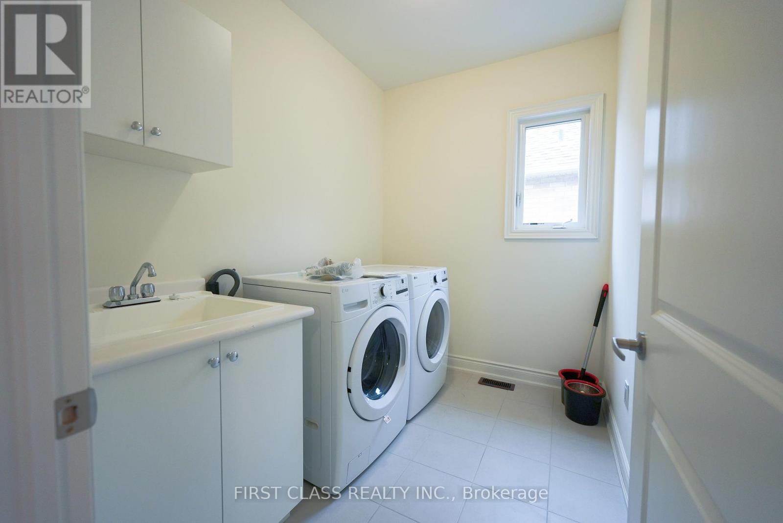 72 Boccella Crescent, Richmond Hill, Ontario  L4B 0H9 - Photo 31 - N12569014