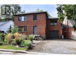 UPPER - 6 THIRTY FIRST STREET, Toronto, Ontario