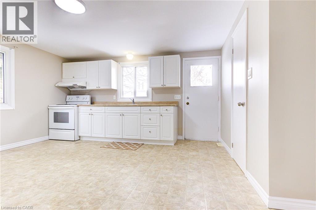 30a Helene Crescent, Waterloo, Ontario  N2L 5E5 - Photo 8 - 40787797