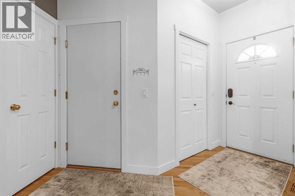 28 Prominence View Sw, Calgary, Alberta  T3H 3M8 - Photo 4 - A2272211