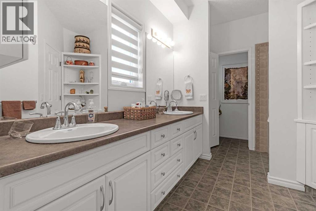 28 Prominence View Sw, Calgary, Alberta  T3H 3M8 - Photo 23 - A2272211