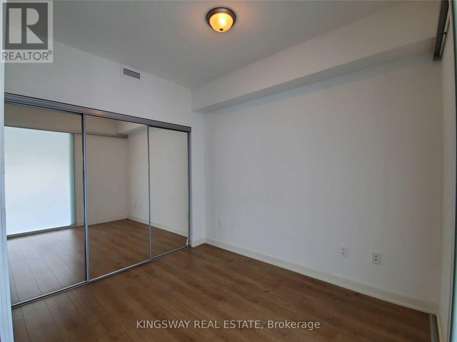 1005 - 775 King Street W, Toronto, Ontario M5V 2K3 - Photo 9 - C12569972