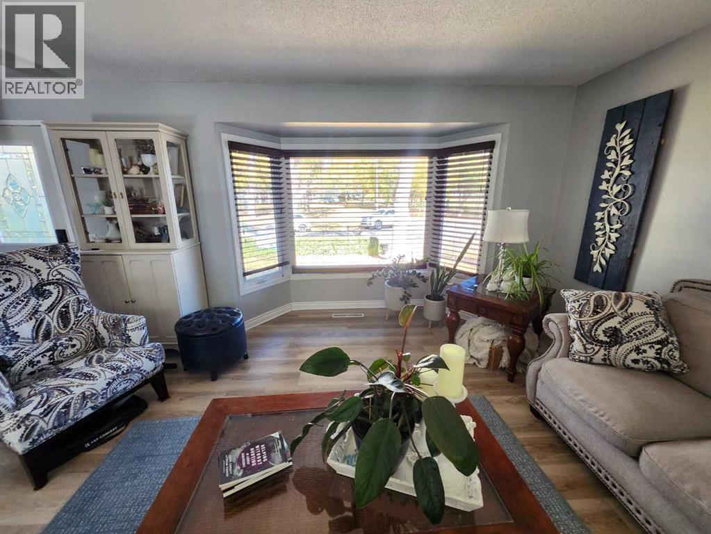 8555 Addison Place Se, Calgary, Alberta  T2H 1R6 - Photo 5 - A2262546