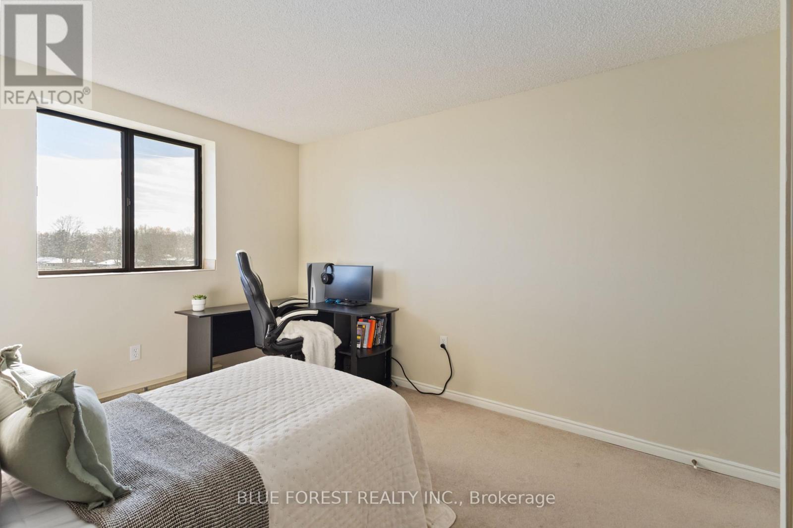 502 - 75 Huxley Street, London South, Ontario  N6J 4W7 - Photo 15 - X12561734