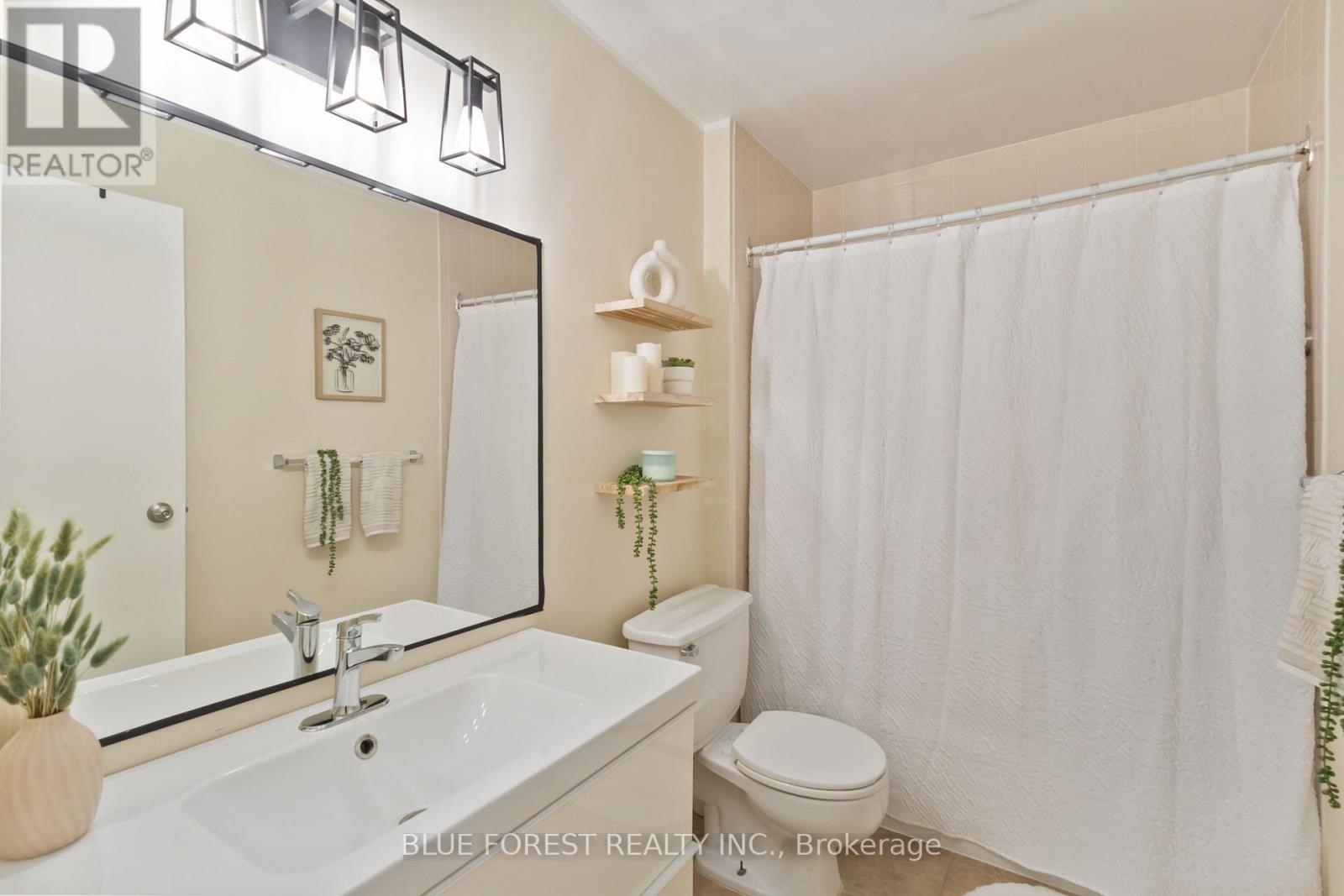 502 - 75 Huxley Street, London South, Ontario  N6J 4W7 - Photo 17 - X12561734