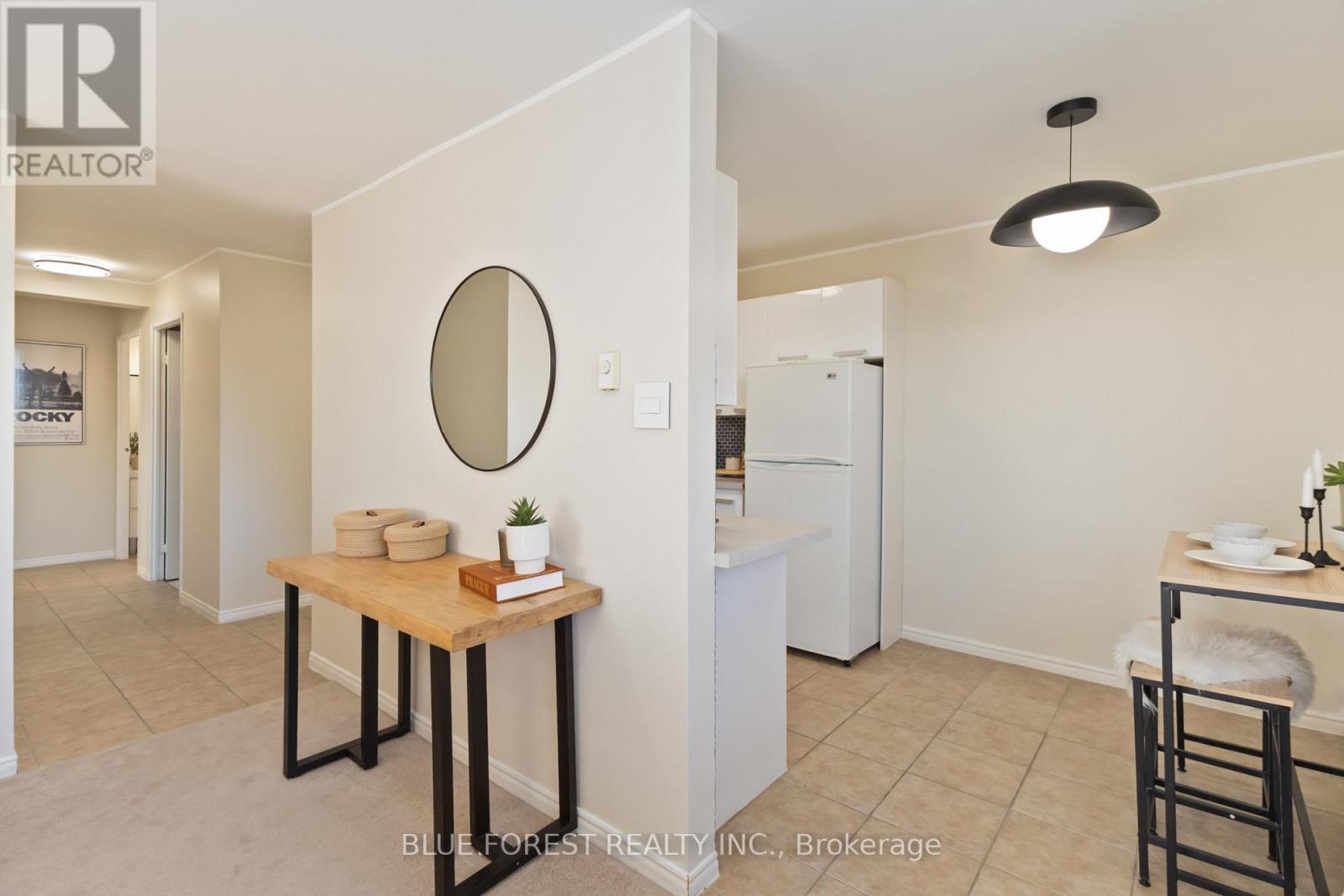 502 - 75 Huxley Street, London South, Ontario  N6J 4W7 - Photo 8 - X12561734