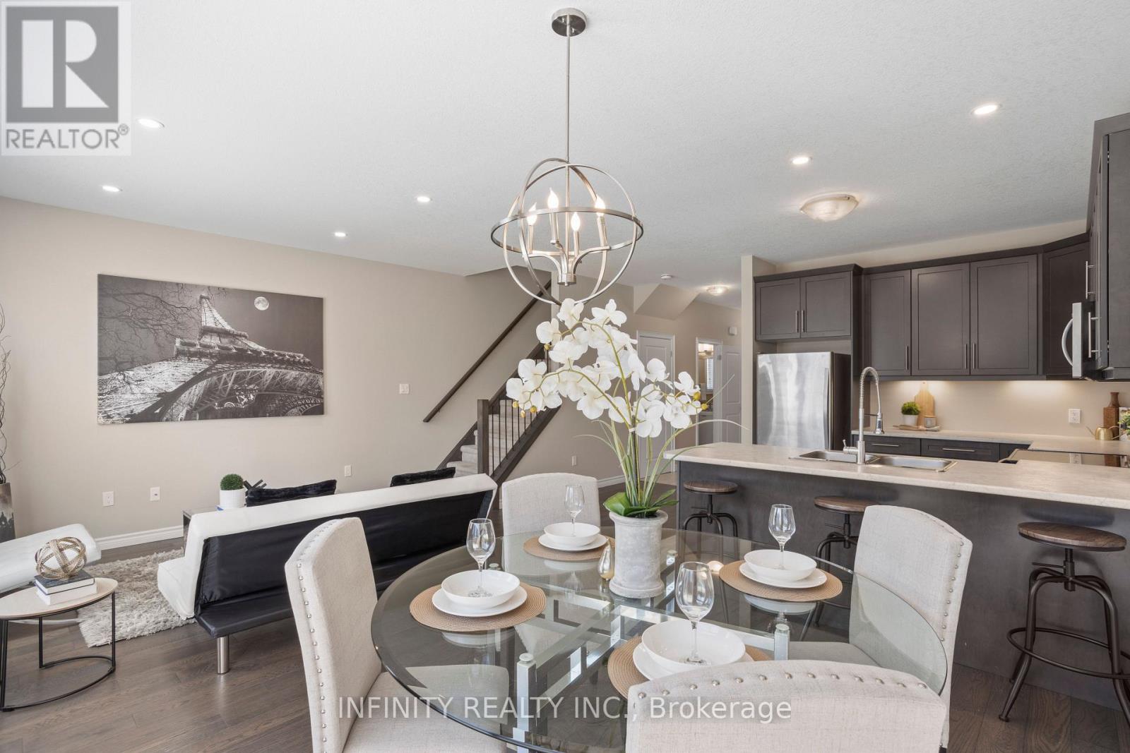 2018 Clayridge Way, London North, Ontario  N6G 0V3 - Photo 16 - X12569988